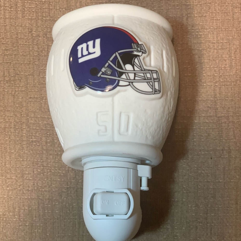 NFL NY Giants Scentsy Plug In Warmer